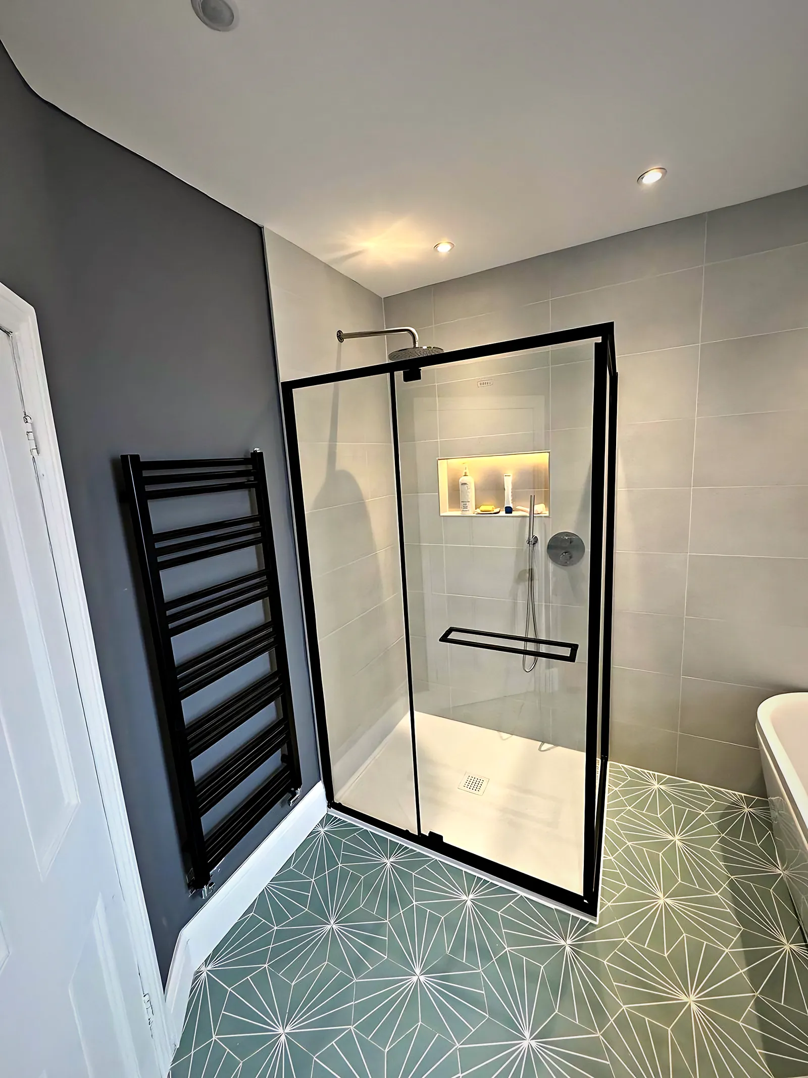 Family Bathroom with Freestanding Bath — photo 3