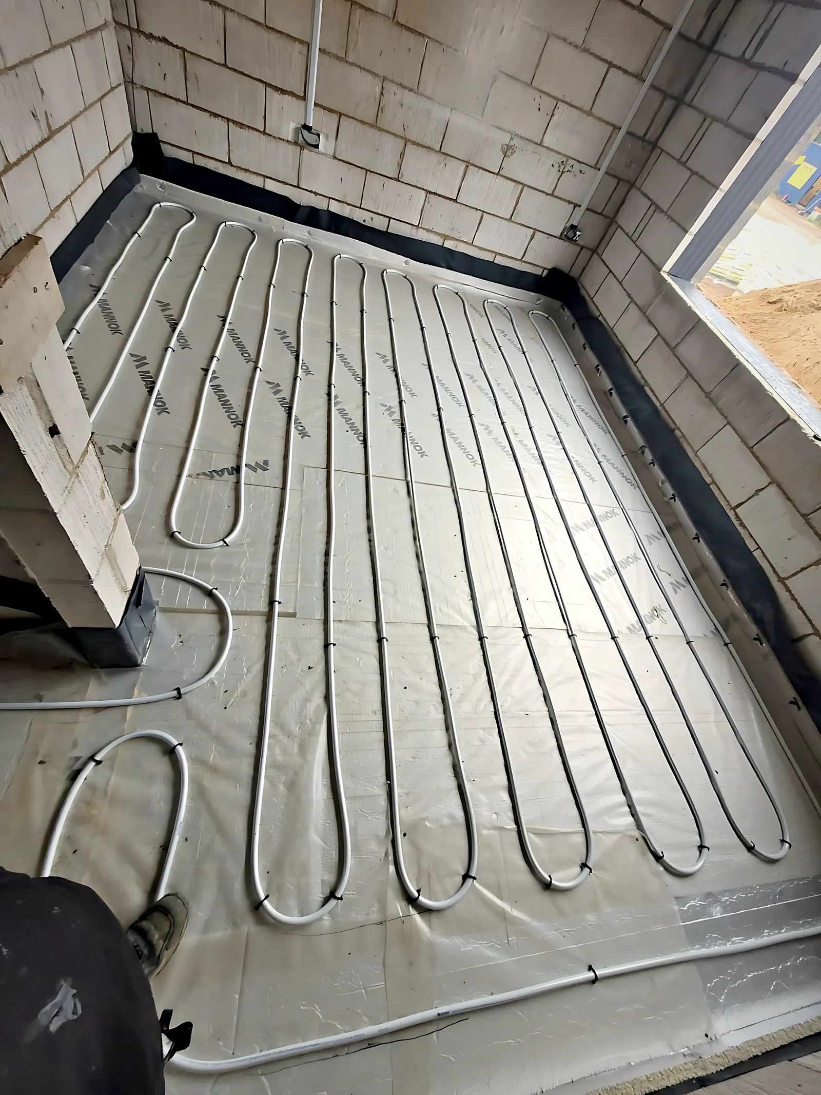 Underfloor Heating, Oak-Frame New Build — photo 5